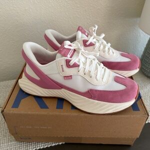 Women's Kizik Monaco Pink and White Sneakers